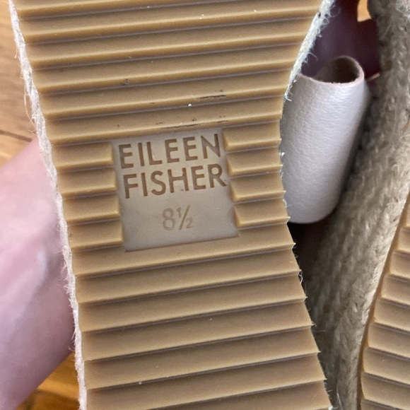 Eileen Fisher Women’s Cream Wedge Sandals Size 8.5 - Picture 6 of 7